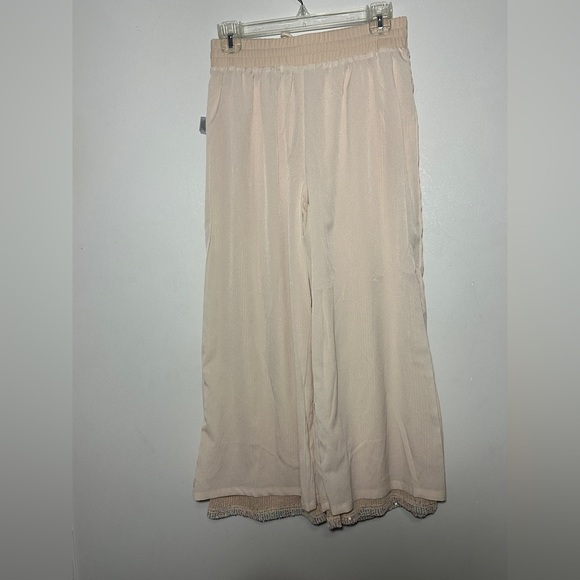 On Twelth NWT Cream Sequin Pants Size Large - Picture 7 of 7